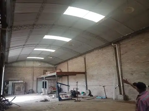 VENTA GALPÓN INDUSTRIAL – 800 M² – EXCELENTE UBICACIÓN, PÉREZ