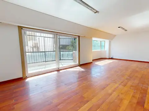 VENTA DEPTO 4 ambientes + Dependencia + Cochera Fija