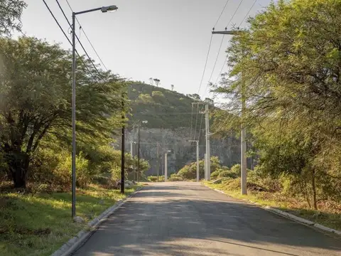 VENTA LOTE DE 300M2 EN ALTOS DE LA ESTANZUELA