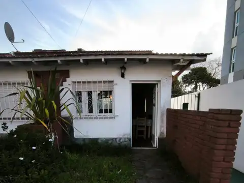 Depto Tipo Casa en Venta de 2 ambientes