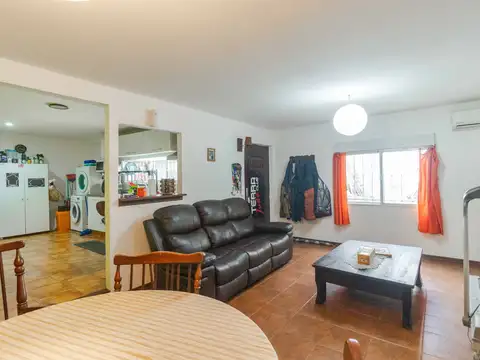 Venta 2 Casas 4 y3 Dorm en Terreno de 1223m2 Unión