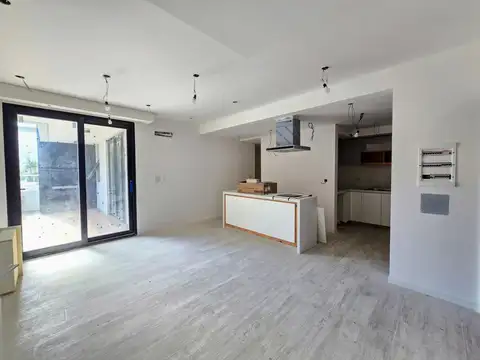 Departamento 3 ambientes con patio y parrilla en Ramos Mejía