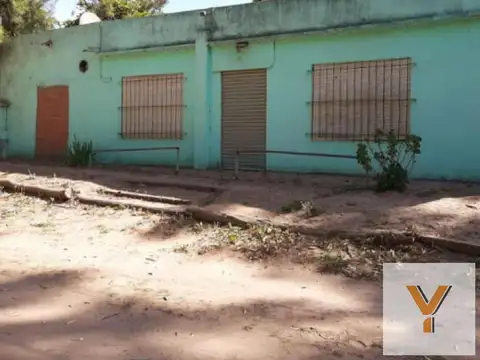 Casa en venta - 2 Dormitorios 1 Baño - El Coyunco