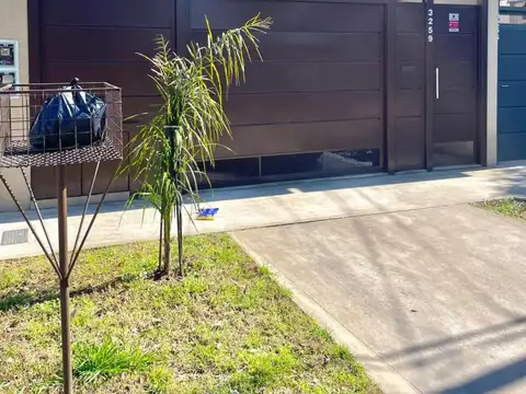 Depto Tipo Casa en Venta de 3 ambientes