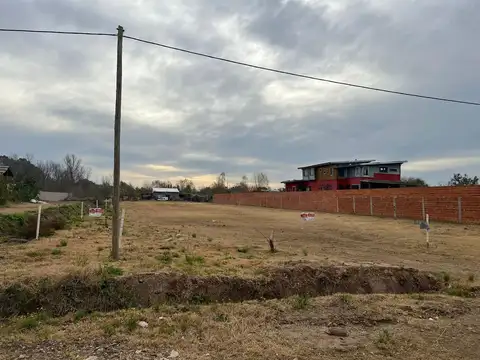 Lote con vista al agua  en Villa la Ñata