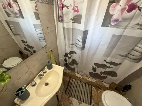 Venta Casa americana de 4 ambientes en Moron Sur