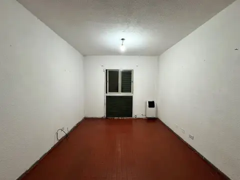 Departamento en Venta en Rafael Calzada, USD 45.000