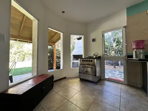 Venta casa 4 amb.pileta Barrio Las Fuentes Ezeiza