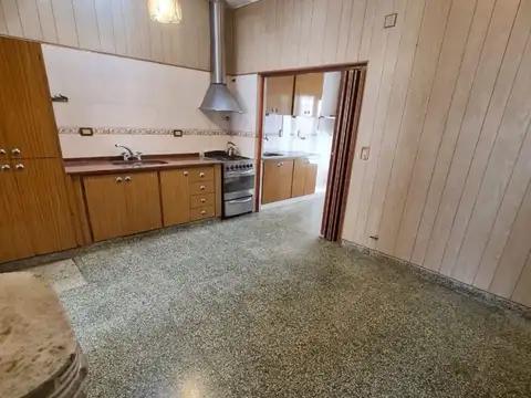 Depto Tipo Casa en Alquiler de 3 ambientes