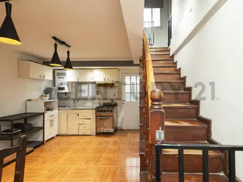 Venta Duplex en 3 dormitorios en V.Catella, La Plata