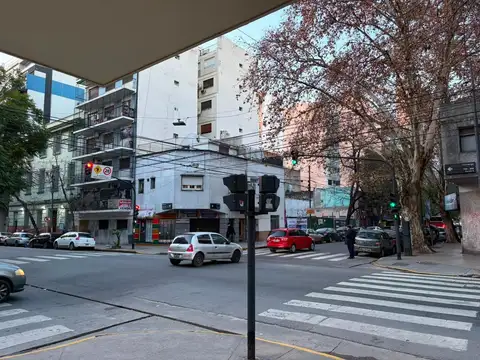 COCHERA CUBIERTA ACEVEDO y CAMARGO. GRAN OPORTUNIDAD