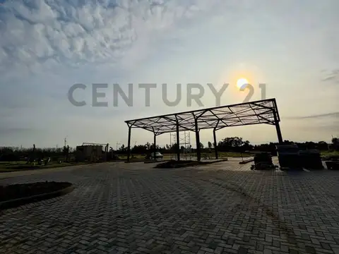 Lote en venta al Río con Amarra propia 720 mt2 - Náutico Villanueva - Sin expensas