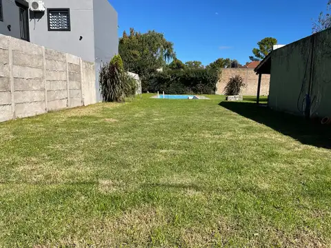 Alba 1331, El Trebol