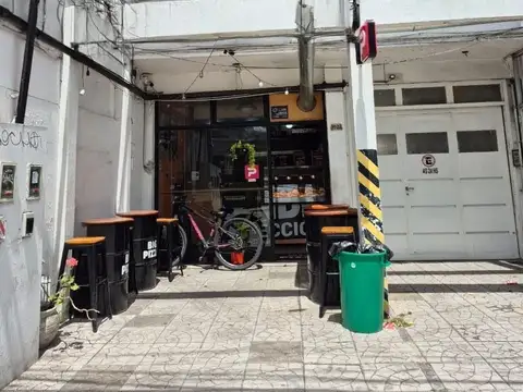 Local en alquiler en Martinez, zona Unicenter