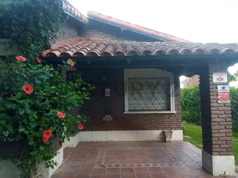 Casa en Venta en City Bell, USD 155.000