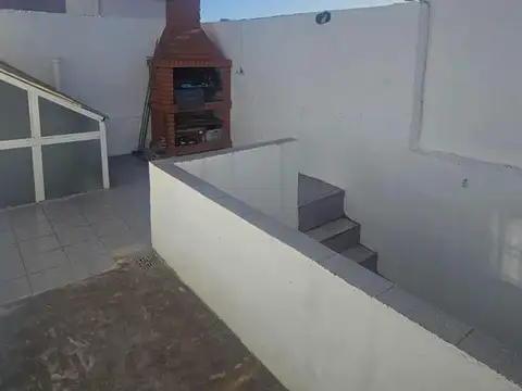 Casa en alquiler - 8 Dormitorios 6 Baños - 257Mts2 - Mar del Plata