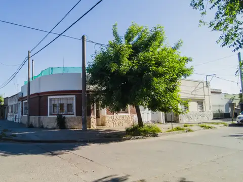 VENTA – CASA – 2 DORMITORIOS – PUNTA ALTA