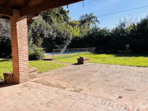 Aristobulo del Valle al 2500