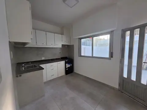 VENTA PH  3 AMB CON PATIO EN CIUDAD JARDÍN