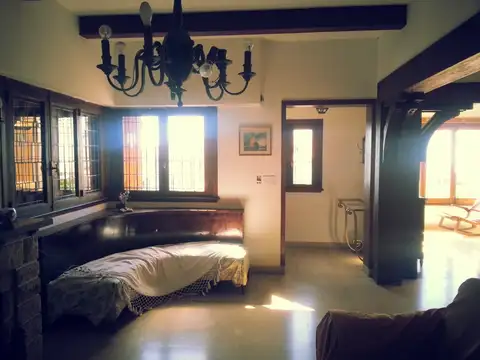 Chalet PARA 10 PERSONAS  NO AUTORIZA GRUPO DE JOVENES