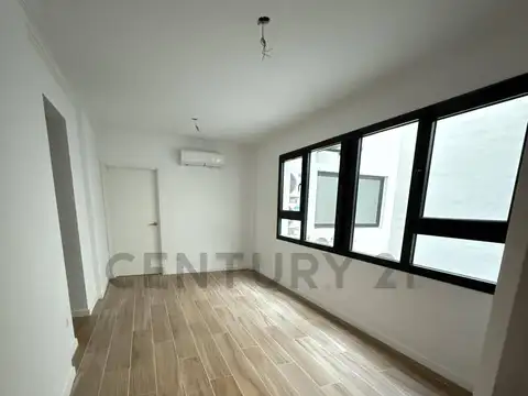 Av. Rivadavia 3200, Piso 9