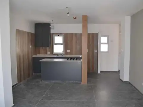 PH Reciclado a Nuevo en Parque Chacabuco | Ideal Vivienda o Inversión