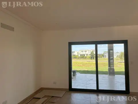Casa en Venta en El Cantón - Barrio Islas, USD 249.000
