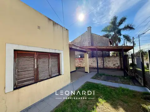 Casa en Venta con 1 cochera