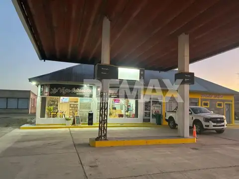 Local Gastronómico. Parador en Ruta 40. Chos Malal