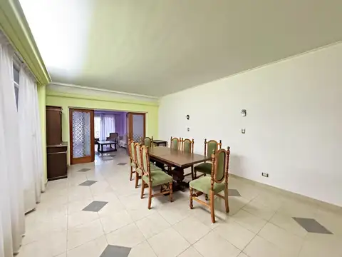 Departamento 4 ambientes con 4 baños
