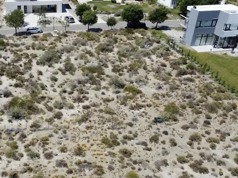 Terreno en Venta de 931,0 m2