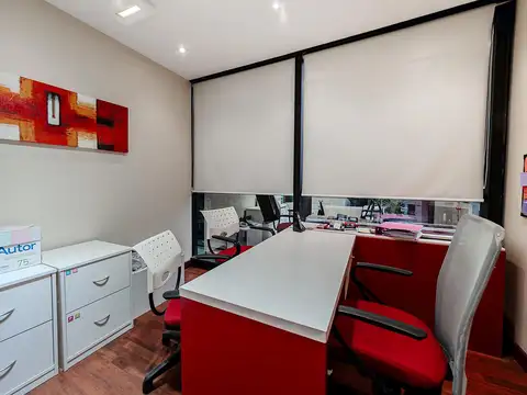 Oficina en Venta al Oeste