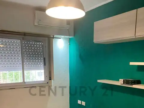 64 ESQUINA 20 , Piso 0