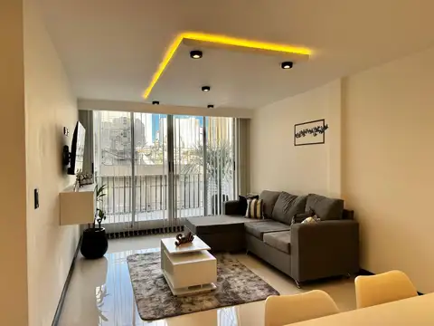 DEPARTAMENTO 4 AMBIENTES RECICLADO Y AMOBLADO CON BALCON TERRAZA, CENTRO