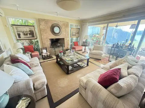 casa en venta, Santa Barbara vista a la laguna central
