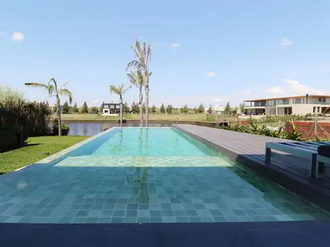 El Naudir Aguas Privadas