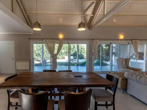 Casa en Venta en Arroyo Dulce, USD 249.000
