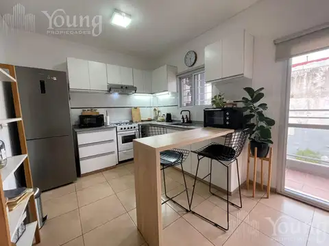 Departamento de2 ambientes en  venta bernal