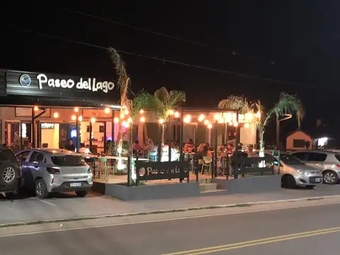 VENTA LOCALES COMERCIALES EN VILLA RUMIPAL