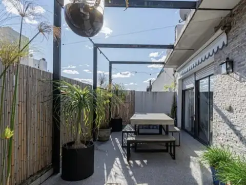 3 DE FEBRERO 2200, VENTA PISO DE CUATRO AMBIENTES CON DEPENDENCIA Y BALCON TERRAZA