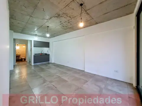 Ramón Falcón 4200, Piso 1