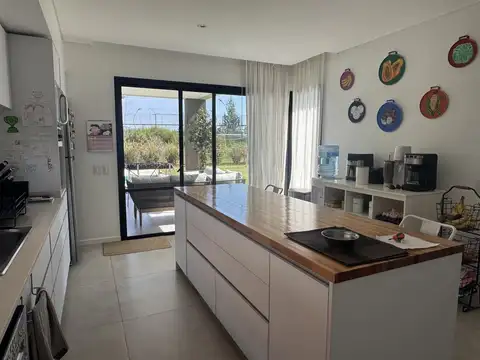 Casa en Alquiler en  Barrio Castaños, Nordelta