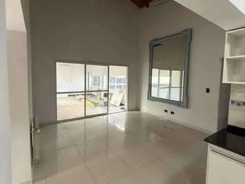 B° Dalvian Mzna 1 casa 5 200