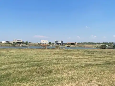 Terreno en Venta en San Sebastian, USD 70.000