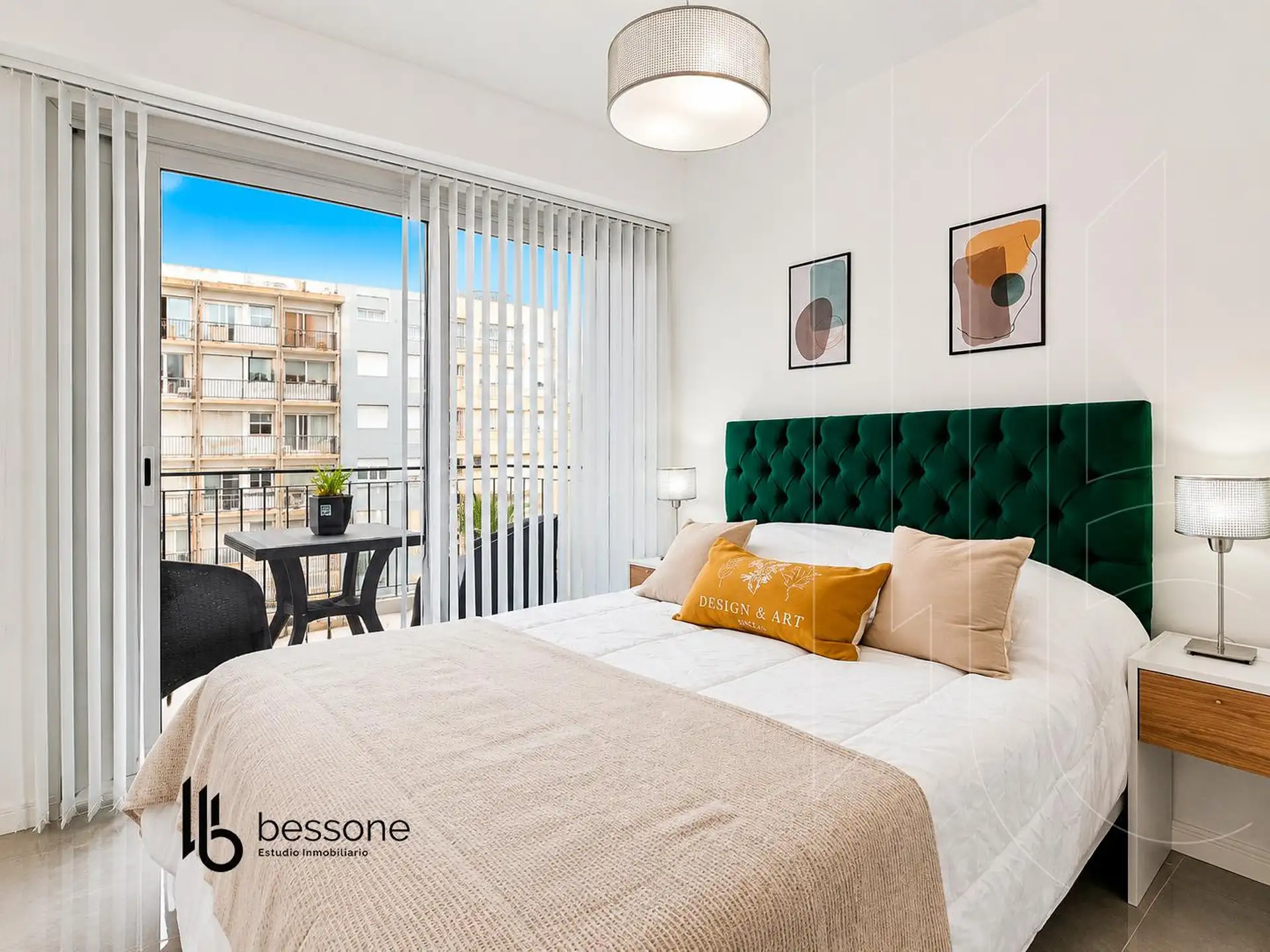 Depto 3 amb, 50m² con balcón terraza — Plaza Colon