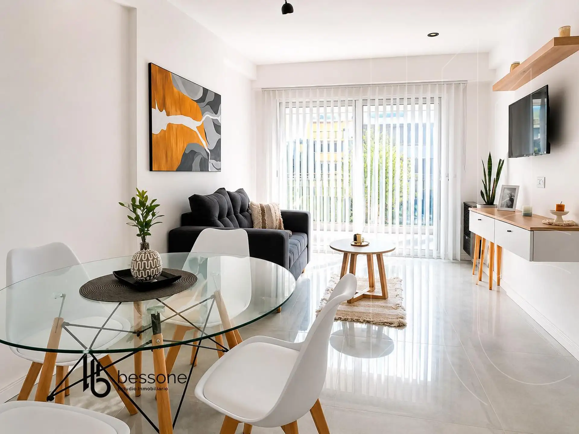 Depto 3 amb, 50m² con balcón terraza — Plaza Colon