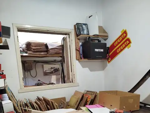 VENTA CASA VILLA MAIPU 4 AMBIENTES A RECICLAR