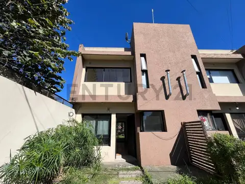 21 entre 514 y 515 1700, Piso 0