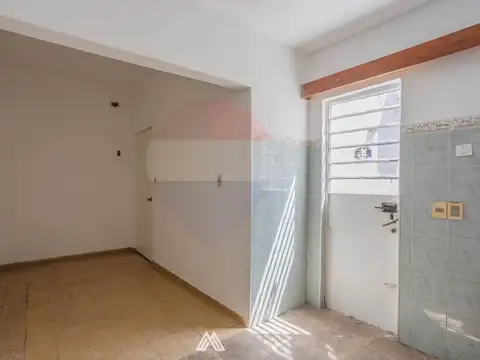 Casa en Alquiler con 1 cochera