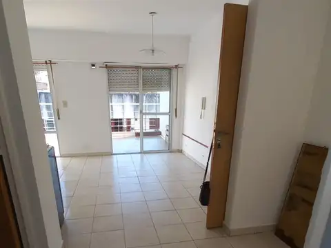 Robertson 3300, Piso 3